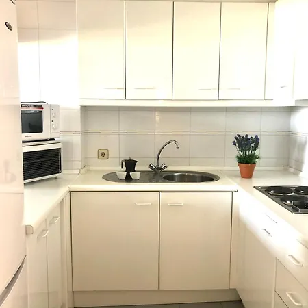Global Immo 3392 Rocmar 4 Apartamento Rosas